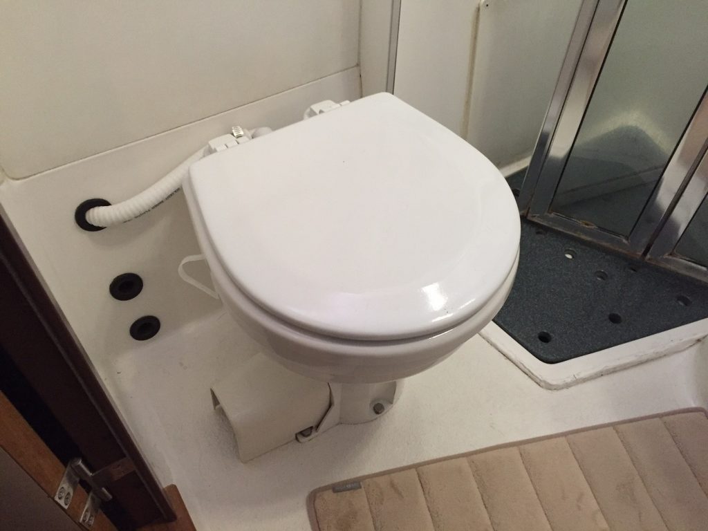Electrical Composting Toilet