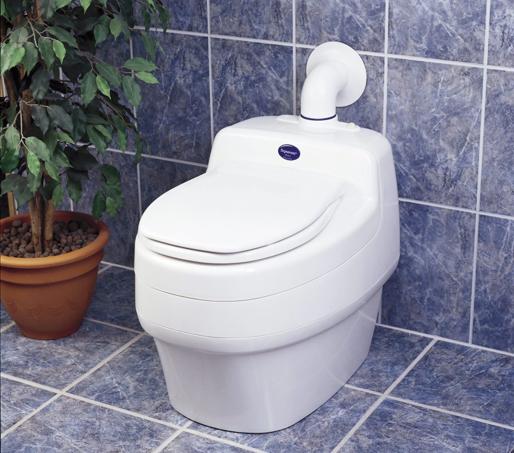 4 Best Composting Toilets You Can Buy in 2023 – Reviews and Buying Guide